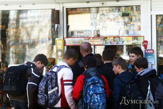 НевиДИМа загроза: хто вийде переможцем у війні між тютюновими компаніями та народом?