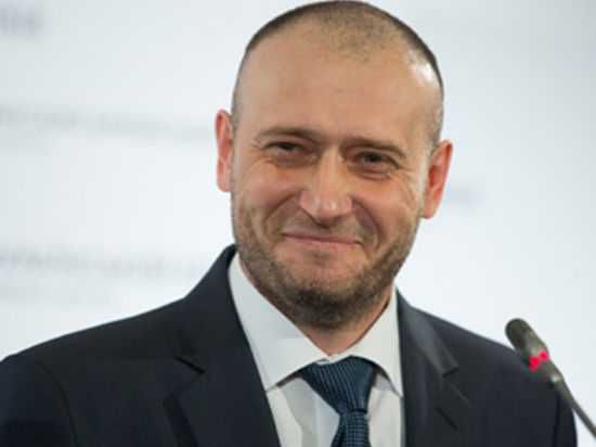 Дмитро Ярош хоче створити добровольчу армію