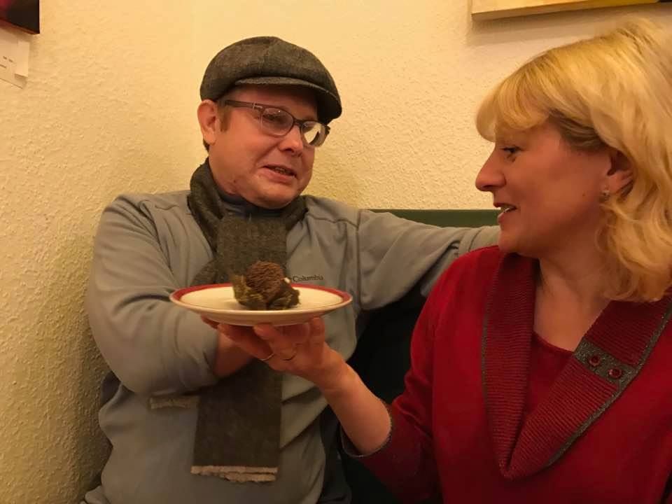 Колишній полонений ОРДЛО Володимир Жемчугов відновив зір в Кельні