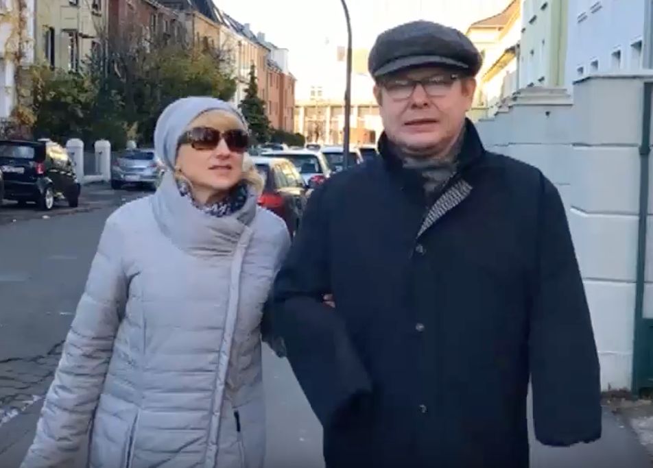 Володимир Жемчугов виписався з лікарні Кельна, відновивши слух і зір (відео)