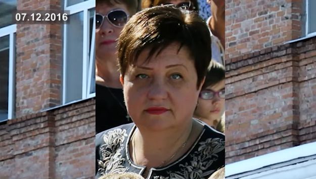 Вчителька елітної школи Черкас криком навчає "любить совєтскую власть" (відео)