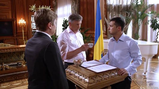 Стрічка «Слуга народу-2»: не дуже смішно — більше плачно