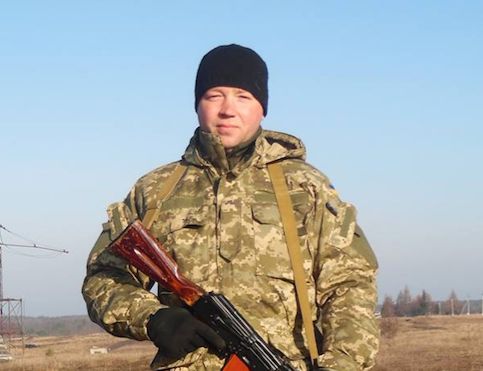 Убитого під Авдіївкою Романа Мамасуєва поховали на Запоріжжі