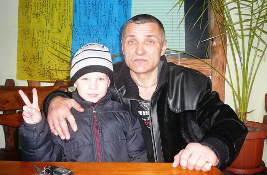 Залякування патріотизму: бієць з Макіївки Олексій Тарасов виступає за загони самооборони
