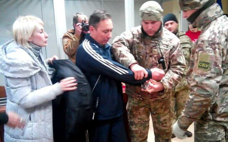 Полковнику ЗСУ Івану Без’язикову бойовики скидалися по 100 доларів на свято (відео)