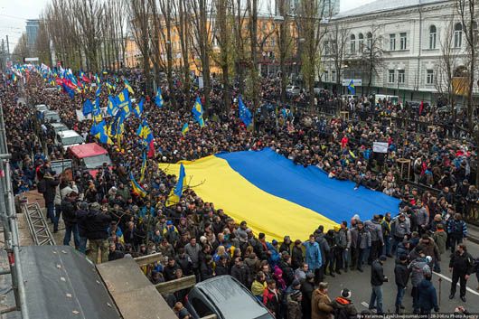 Кінець епохи Майдану: «совок» визначатиме перебіг подій 2017 року