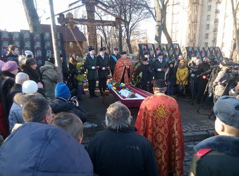 У Києві попрощалися із загиблим бійцем "Козаком" Леонідом Проводенком
