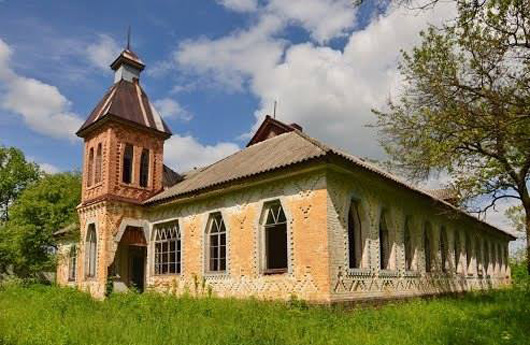 Школи Сластіона: на Полтавщині вивчають архітектуру 100-літніх шкіл