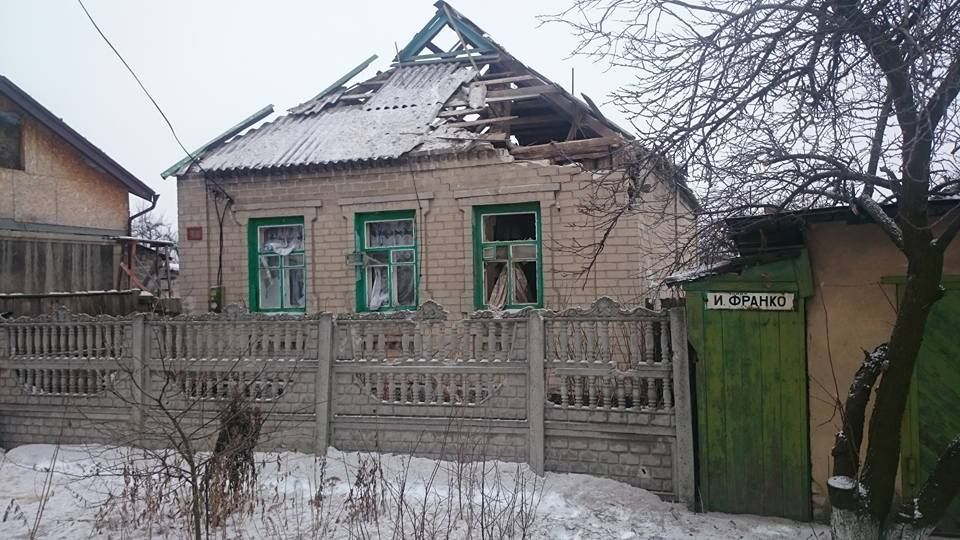 З початку обстрілу бойовиками Авдіївки пошкоджено понад 100 житлових будинків – поліція