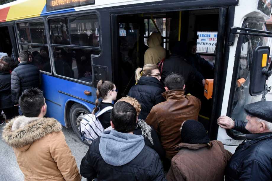 У Салоніках евакуювали 72 тисячі жителів через бомбу (фото)