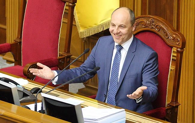 Е-декларації для громадських організацій: Парубій зобов'язав показати майно антикорупціонерів