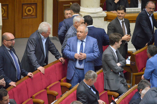 Не пробув і року: чому Гринів пішов з посади глави фракції БПП і хто може його замінити