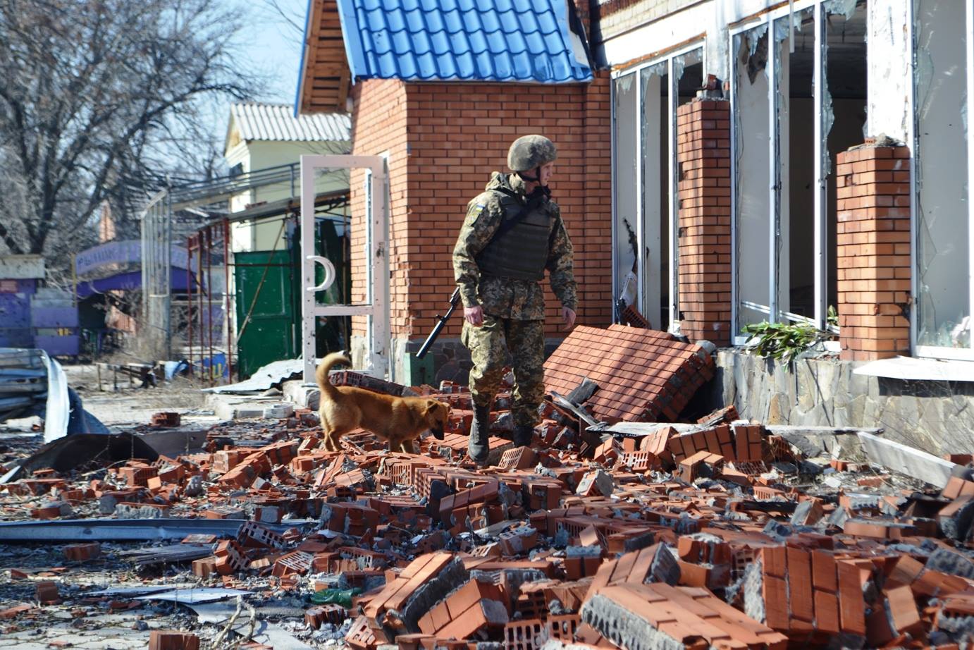 Під Бахмутом підірвалися на фугасі двоє спецпризначенців