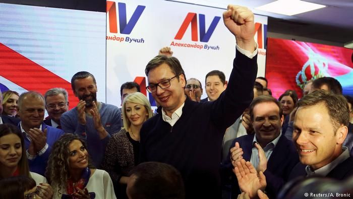 Александар Вучич оголосив себе переможцем президентських перегонів у Сербії