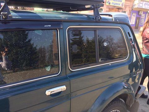 В Пирятині обстріляли авто депутата райради Сергія Володіна