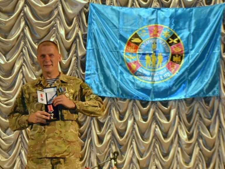 Десантник Олександр Третяк підірвався на міні під Донецьком (фото)