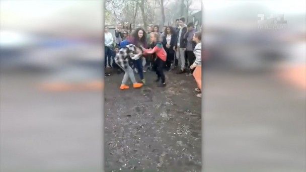 Побиття школярів у Чернігові: майбутній вчительці та її подругам загрожує колонія