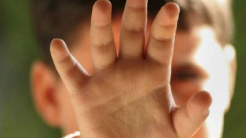 На Київщині гурт підлітків катував 10-річного хлопчика-інваліда