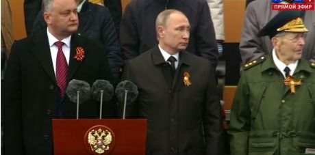 Президент Молдови Ігор Додон святкує 9 травня разом із Путіним