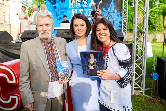 На довгу пам’ять: Руслана знову закликала берегти карпатські ліси