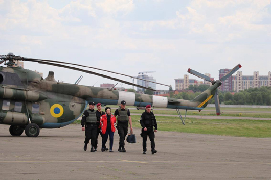 «Ви вільні»: Печерський суд перетворив на пшик спецоперацію із затримання екс-податківців
