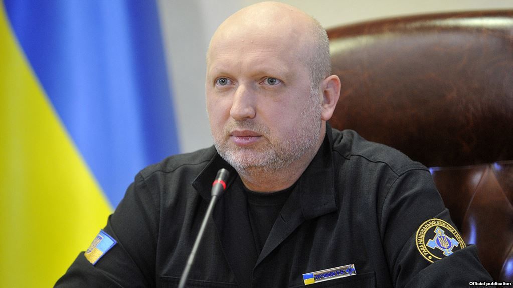 Олександр Турчинов вважає, що АТО потрібно завершити та перейти до нового формату захисту