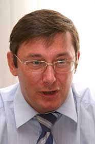 Удар по «олігархічних сицилістах»