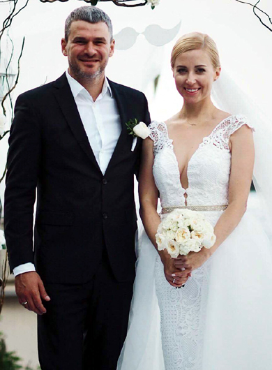 А весілля — потім: Тоня Матвієнко та Арсен Мірзоян відгуляли шлюбну церемонію
