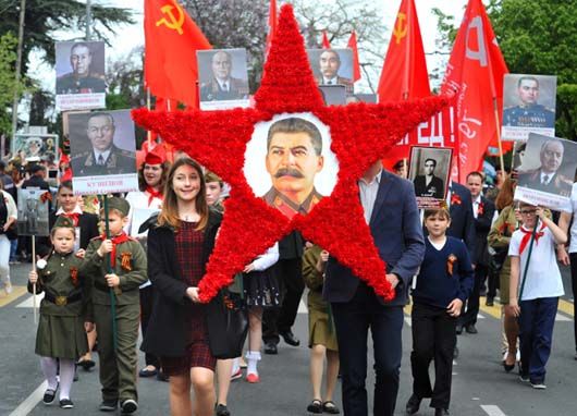 Росіяни назвали Сталіна найвидатнішою особистістю всіх часів та народів