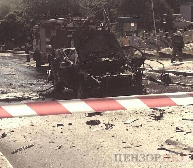 Неподалік Вищої кваліфікаційної комісії суддів у Києві вибухнув мерседес: є загиблий (відео)