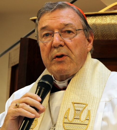Скарбника Ватикану звинуватили у сексуальних домаганнях