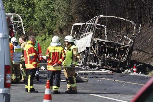 Моторошна ДТП у Баварії: 18 людей загинули, ще 30 постраждали