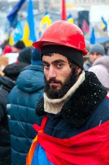 У Дніпрі суд визнав незаконним перейменування проспекту на честь Героя Небесної сотні