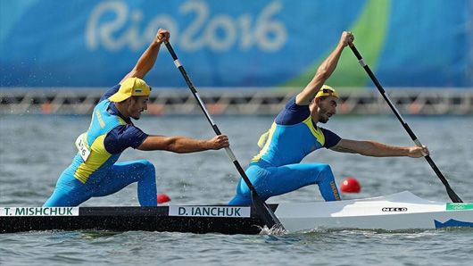 Українські веслувальники з новим тренером тріумфували на чемпіонаті Європи