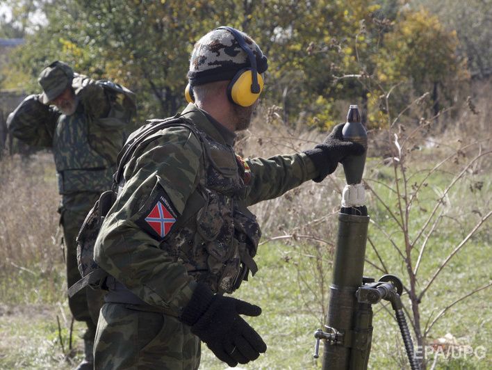 В Авдіївці осколками 82-мм міни терористів поранило голови двох мирних мешканців