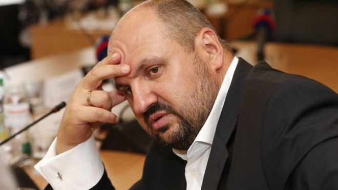 Розенблат носить електронний браслет і внесе 7 млн гривень застави