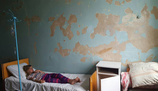 Як у фільмі жахів: моторошні умови лікарні в Генічеську «підірвали» інтернет