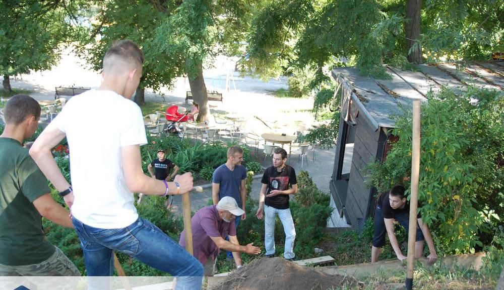 У Тернополі археологи проводять розкопки біля бастіонів за підтримки Євросоюзу