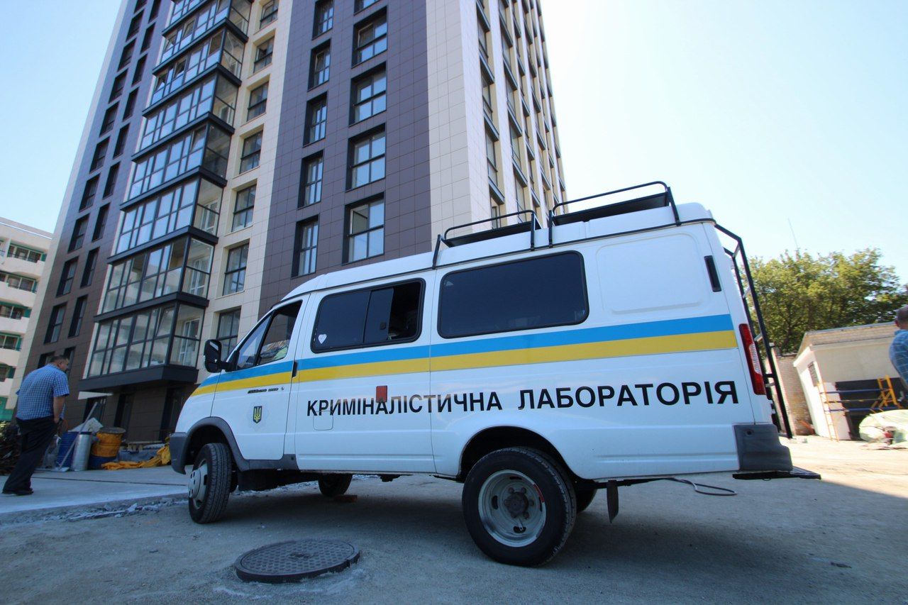 У Дніпрі стріляли в недобудові: один загиблий, двоє поранених