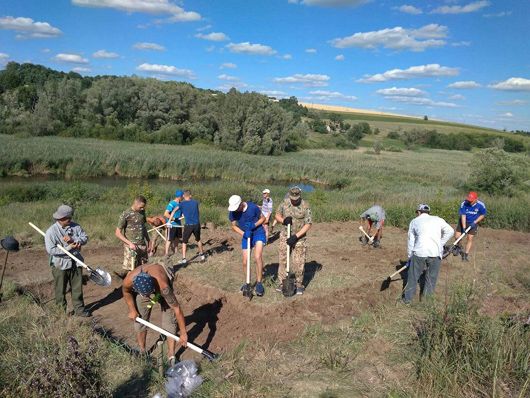 Посуд на віки: на Черкащині відновили розкопки Пастирського городища