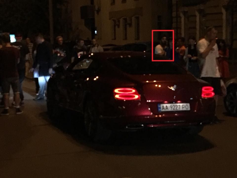 Син Шуфрича на Бентлі збив чоловіка на переході в Києві