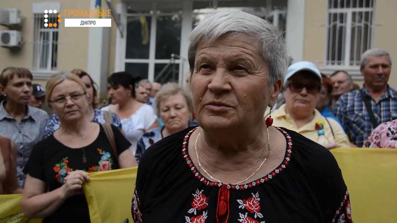 Мера Підгородного хочуть ув’язнити за відремонтовані вікна у місцевій школі (відео)