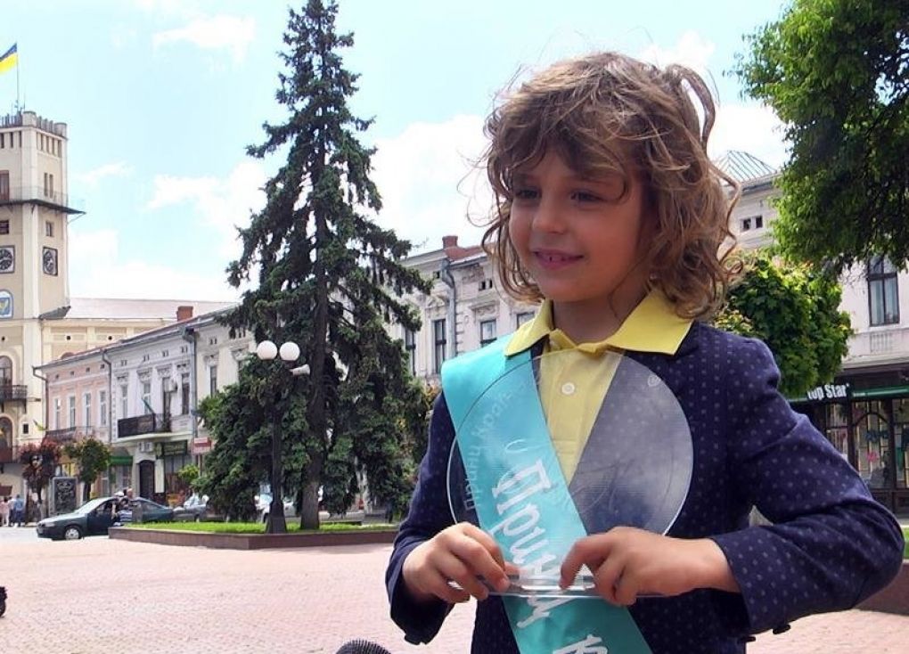 Марк Петрук з Коломиї переміг на міжнародному конкурсі краси