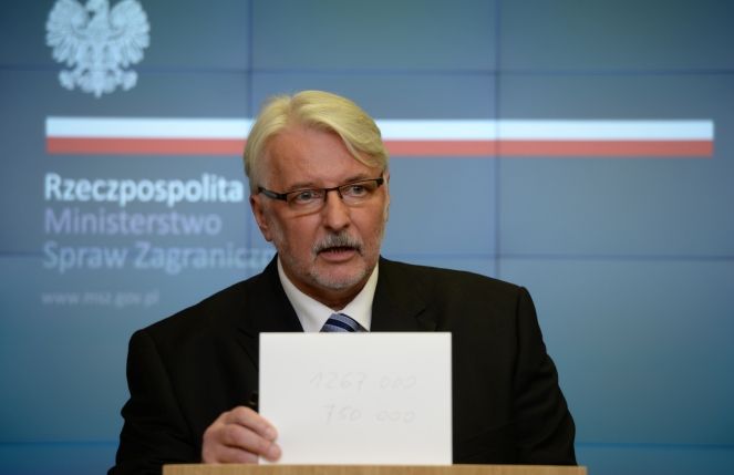 Керівник МЗС Польщі обізвав українських заробітчан біженцями