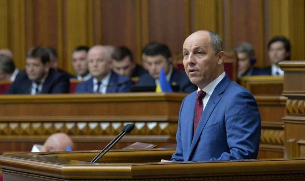 Порошенко виступить зі щорічним посланням у Раді 7 вересня