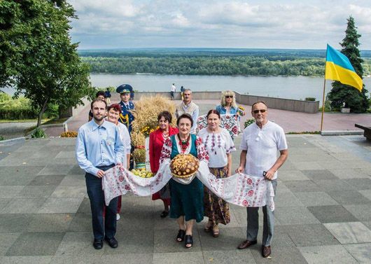 Вінки і пісні — обереги: історія неймовірної українки Зої Ружин