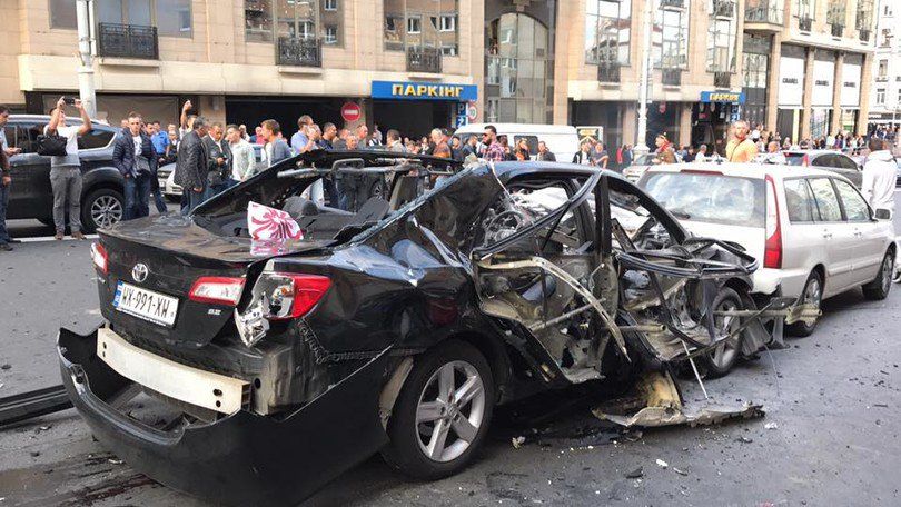 Постраждалій від вибуху на Бесарабці зробили операцію, вона може втратити ногу
