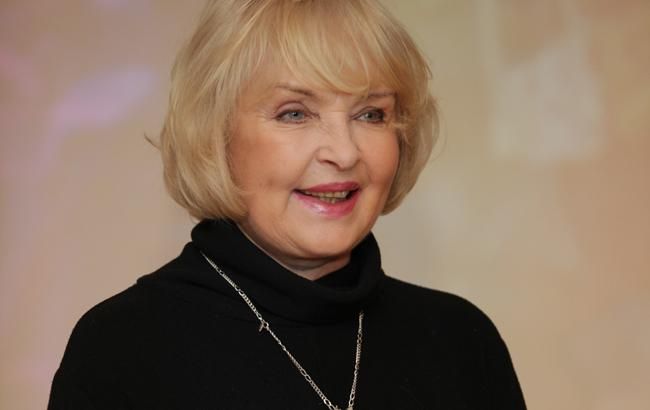Ада Роговцева отримала премію Довженка