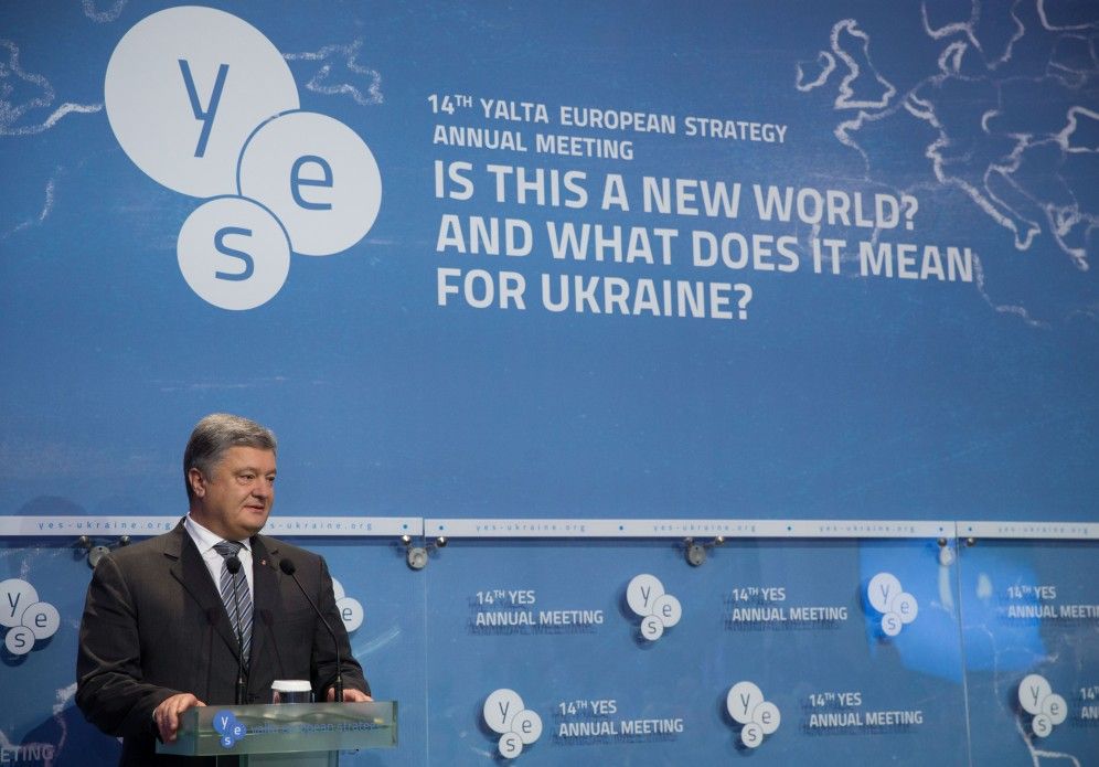 Порошенко запропонував єднатися друзям деокупації Криму