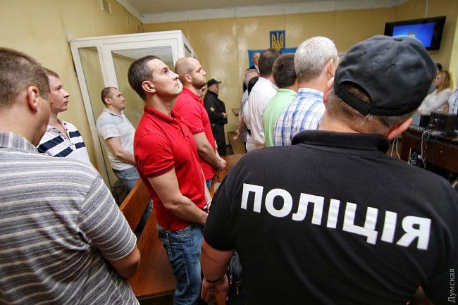 Фігуранту справи 2 травня Євгену Грищуку проломили голову на заправці під Одесою